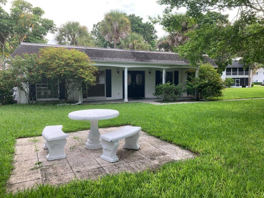 All Season Paradise In Cortez Bradenton Exteriör bild